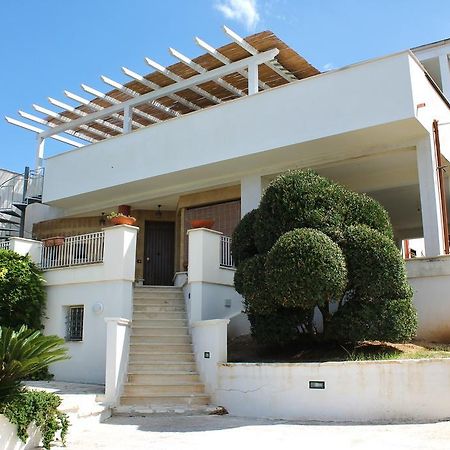 Baia Del Sol Balestrate Villa Bagian luar foto